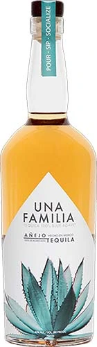 Una Familia Ex Anejo 750ml